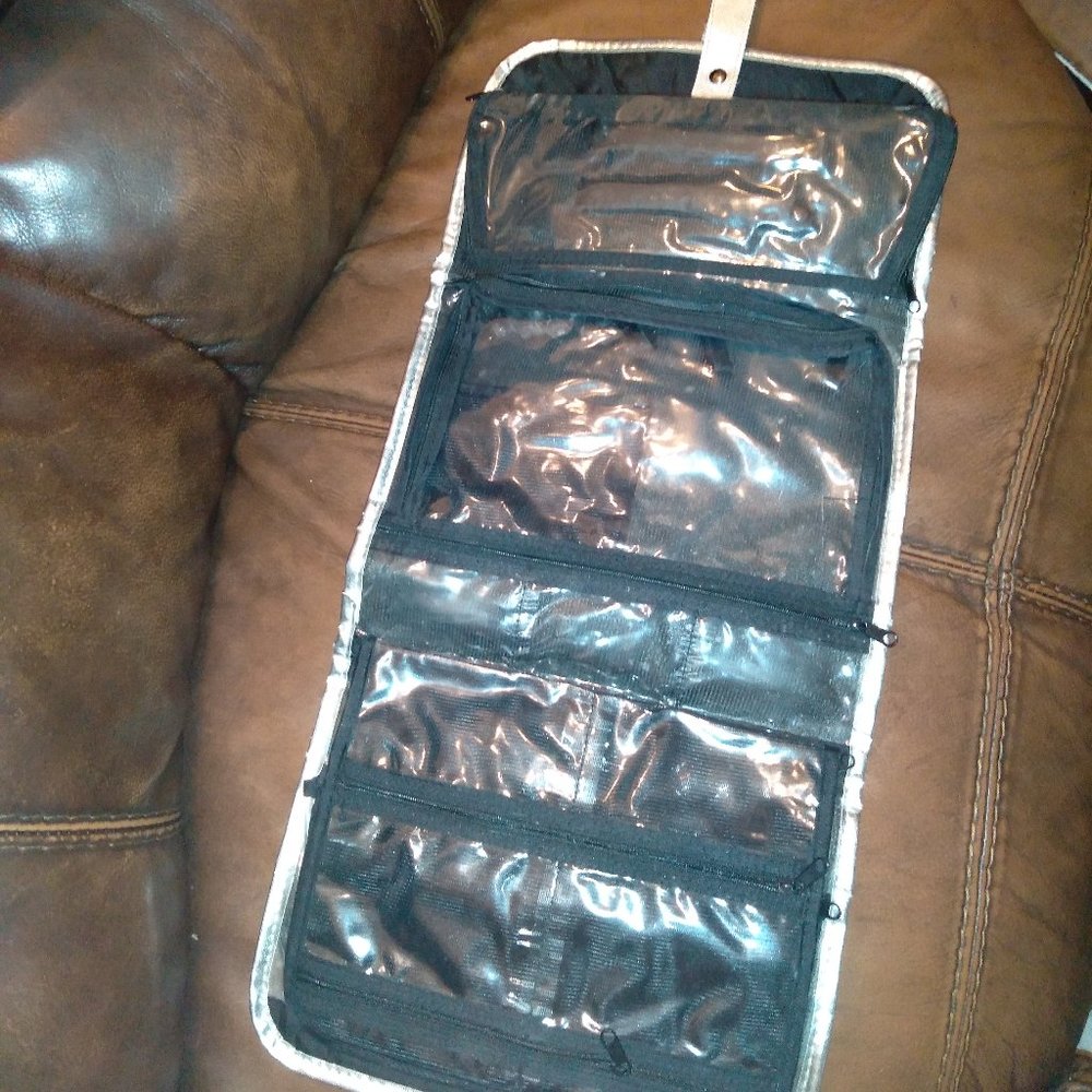 Multi pocket organizer - Picture 4 of 4